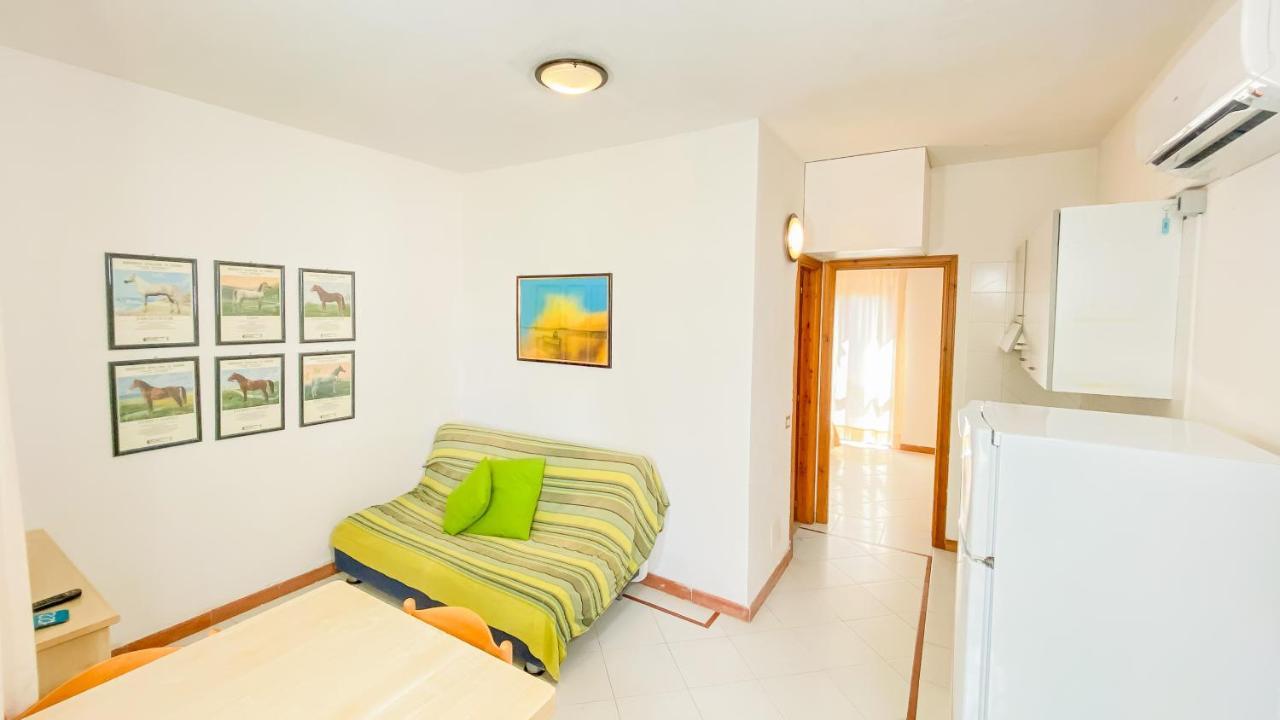 Residence Approdo Verde ซาน เตโอโดโร ภายนอก รูปภาพ